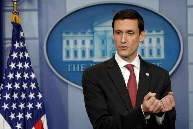 После плана по Сирии: в США ушел в отставку советник Трампа