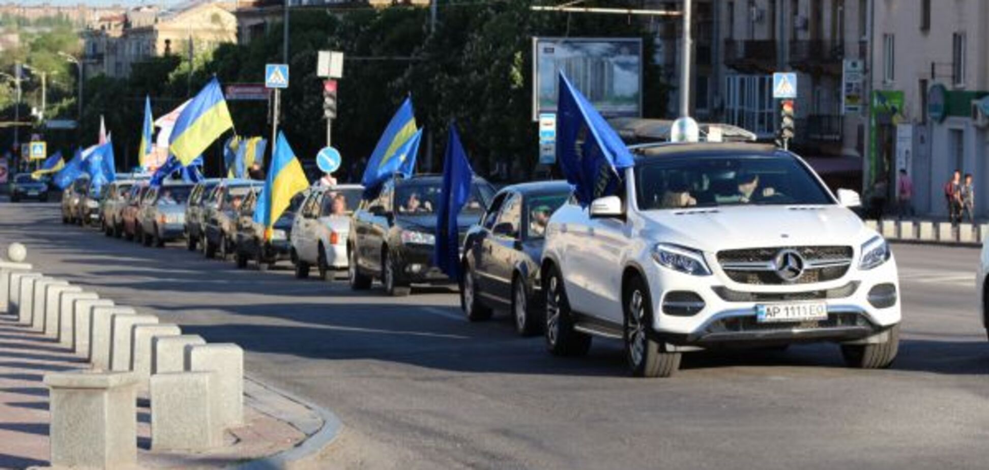 В Запорожье состоится автопробег 'Достало бездорожье'