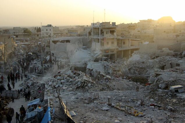 Захід залишив для себе кілька шпаринок