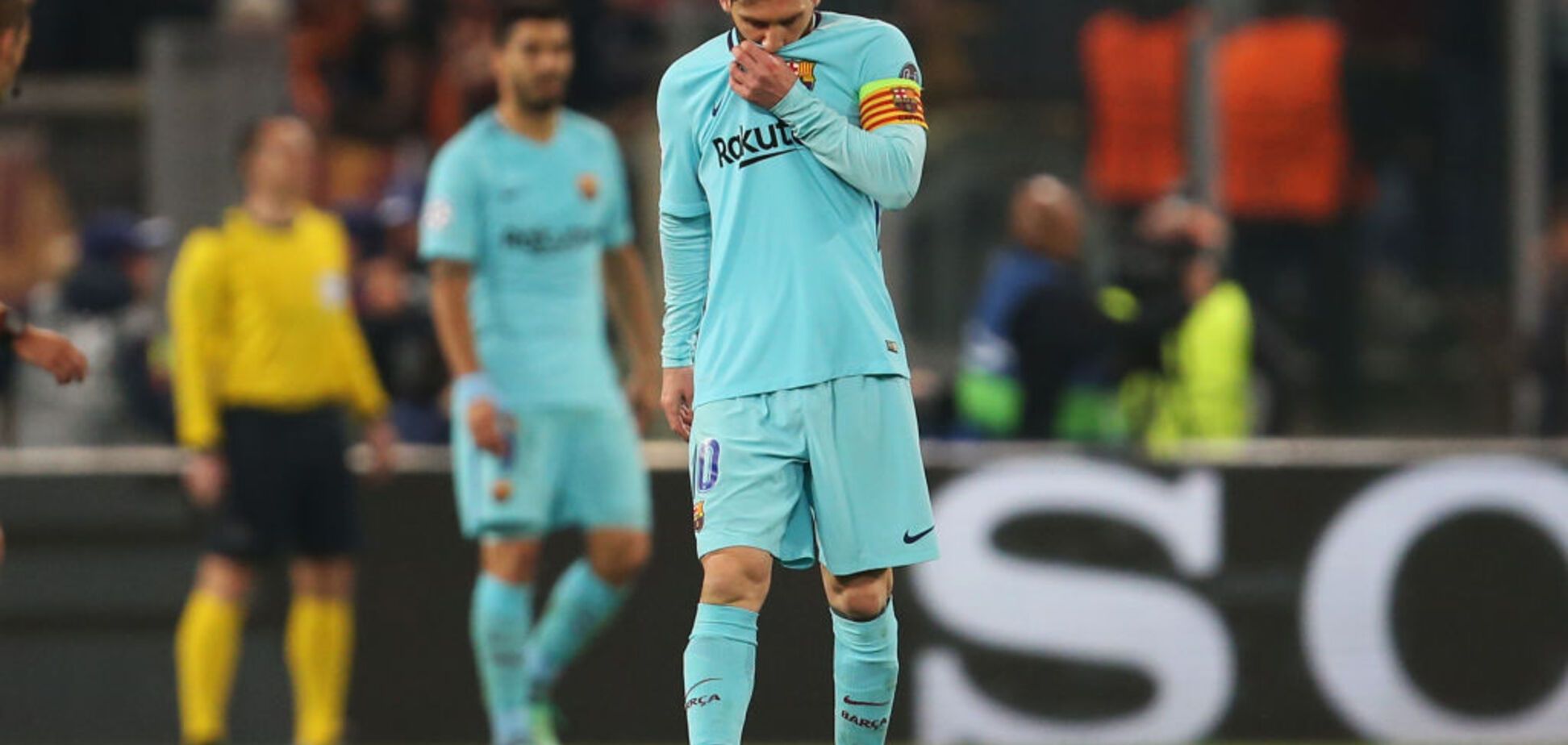 'Войти и вляпаться': соцсети сошли с ума после позора 'Барселоны' в Лиге чемпионов