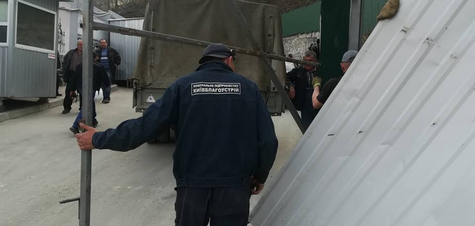 На Андреевском остановили скандальную стройку отеля