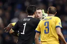 "Животное!" Буффон втоптал в грязь арбитра матча с "Реалом"