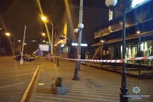 Обстрел "Киевгорстроя" из гранатомета: новые детали и фото