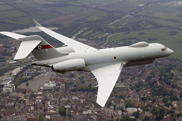 Британия отправила к Сирии 'суперсамолет'