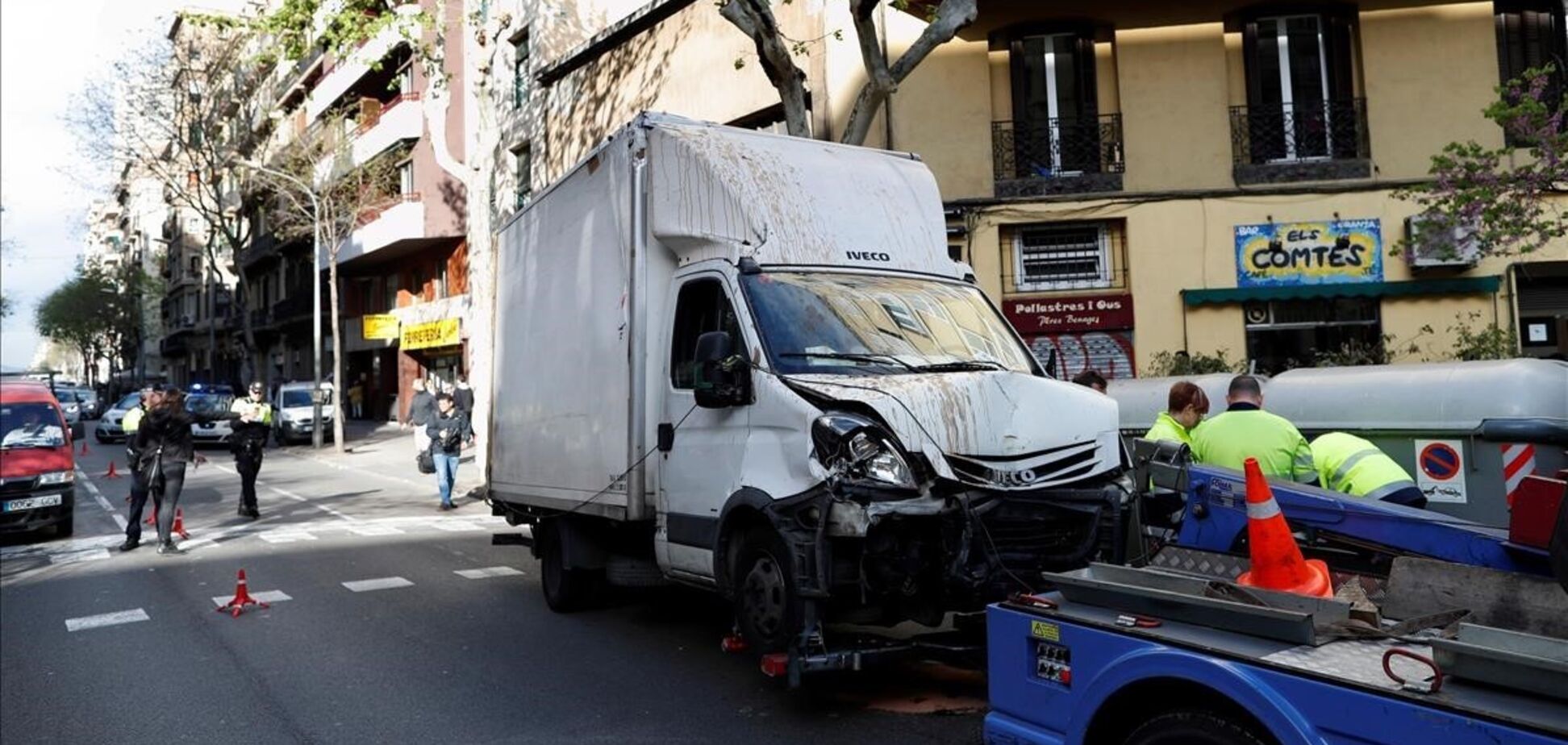 В Іспанії 3,5-тонна вантажівка влетів у натовп