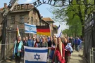 Вспоминали жертв Холокоста: в Освенциме состоялся "Марш живых"