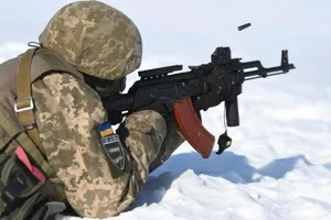 "Чистим пулеметы": в Украине ответили на "вторжение" России