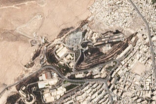 CNN показал снимки последствий ракетного удара по Сирии