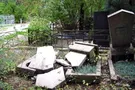Девочку убило могильной плитой на кладбище под Одессой