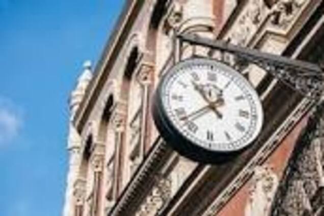 Безумный пахарь на денежной ниве