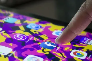Facebook, смартфон