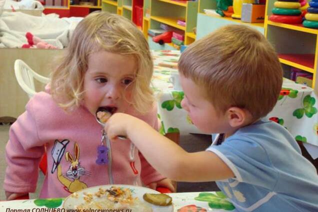 В Харькове попытались закатить скандал из-за питания в детсаду