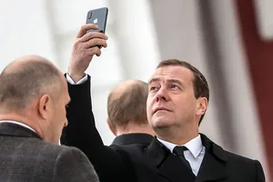 Дмитрий Медведев