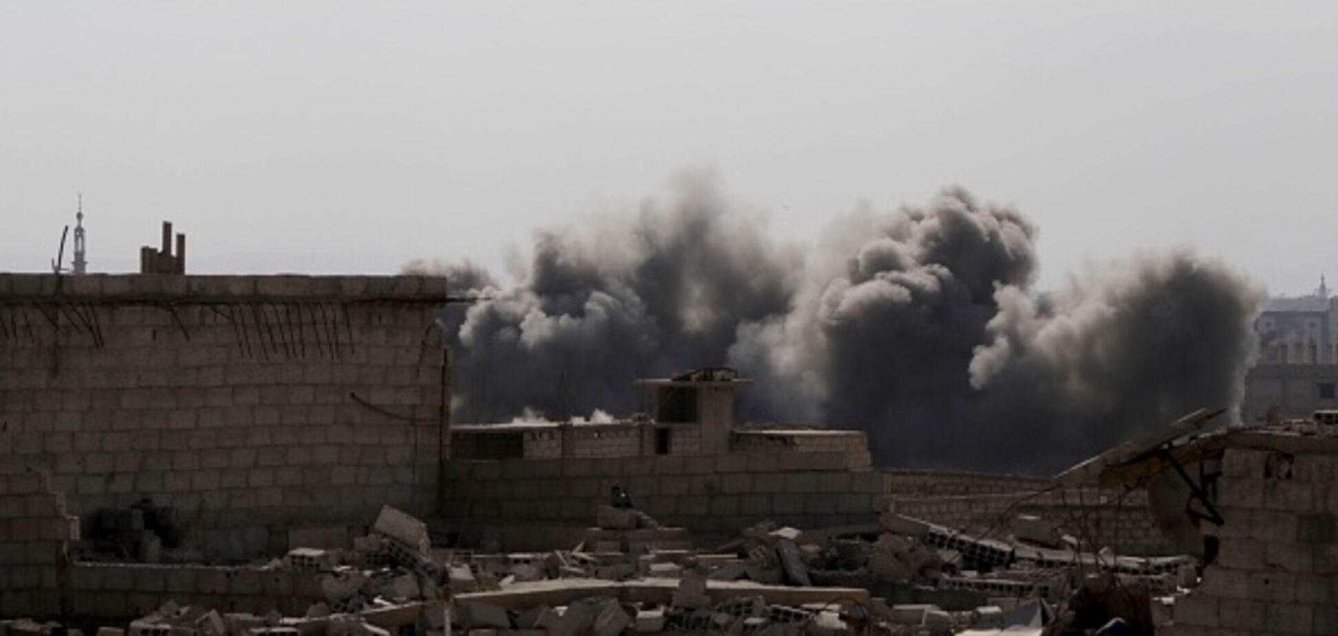 Не пустили до доказів: співробітників ООН обстріляли поблизу місця хіматакі в Сирії