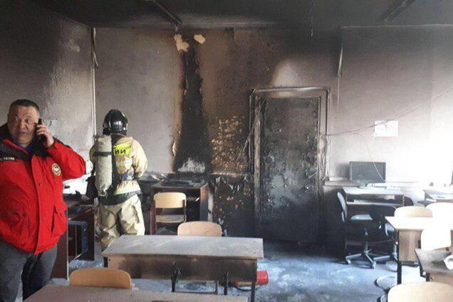 Дети прыгали из окон: в России ученик поджег школу и устроил резню