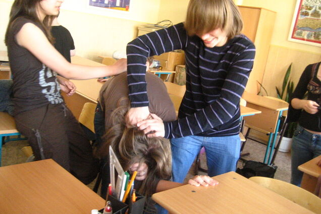 Агрессия школьников: психолог сказала, как решить проблему