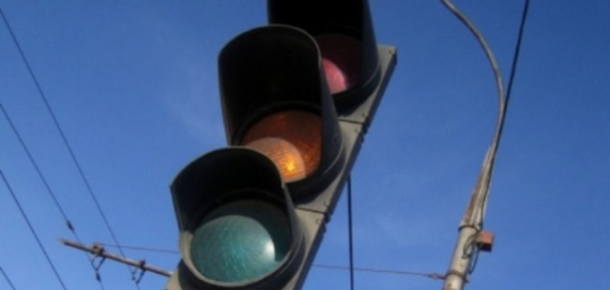 В Украине отменят желтый сигнал светофора? В Кабмине все объяснили