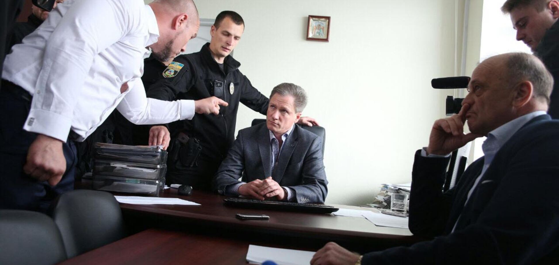 Кива встал на защиту незаконно уволенного врача в Боярке