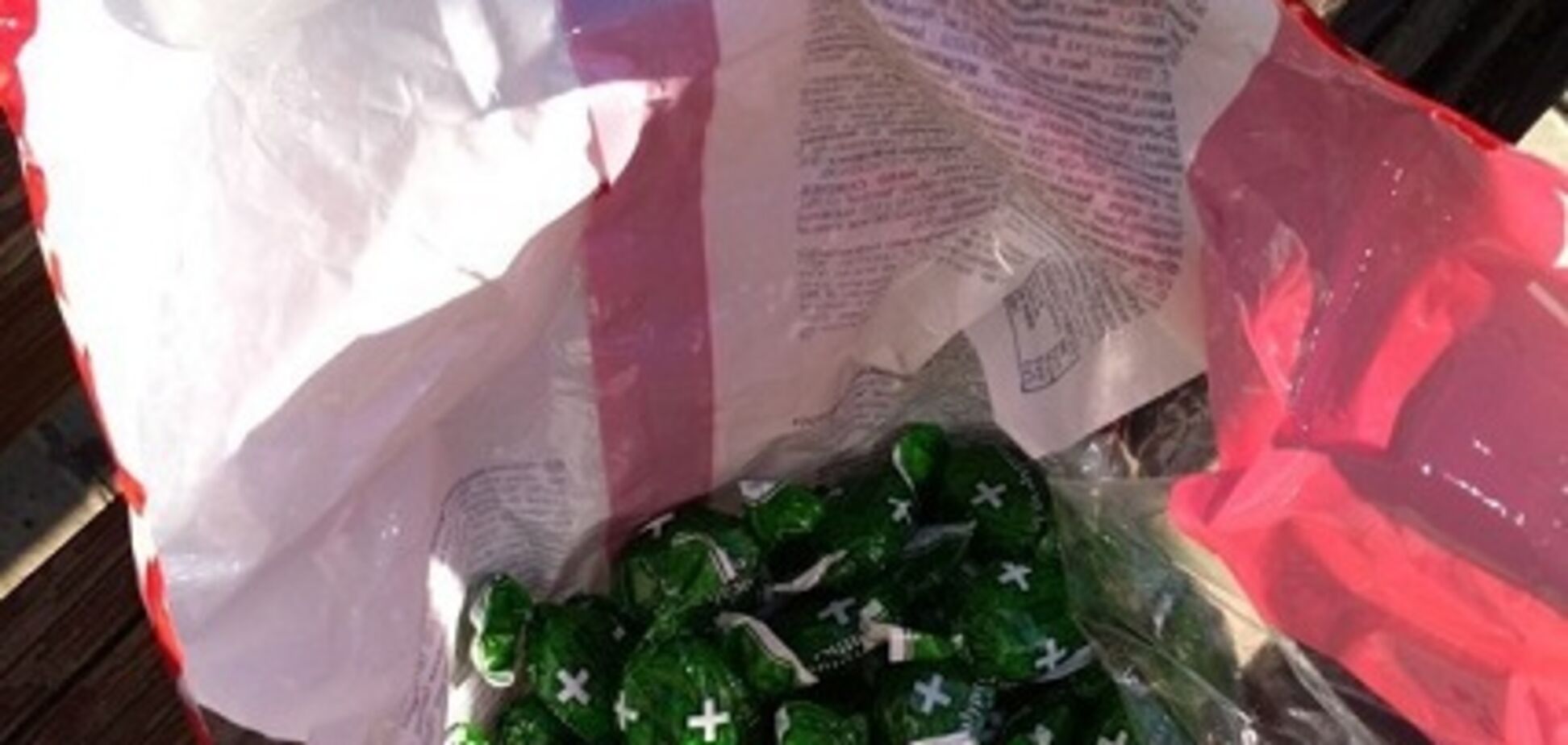 'Заставляют сосать': украинцев позабавила акция с конфетами Roshen в 'ДНР'