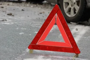 В Черкассах журналисты попали в ДТП: виновник аварии удрал