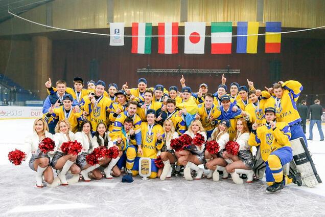 'Еще не раз!' Порошенко восхитился украинскими хоккеистами