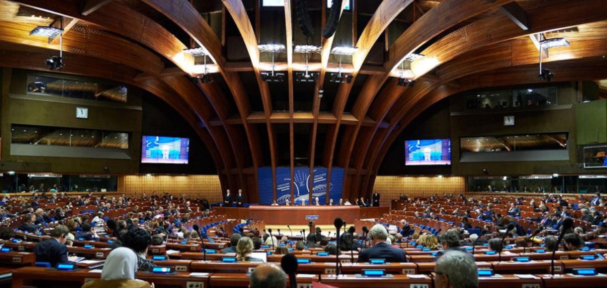 Європа деградує