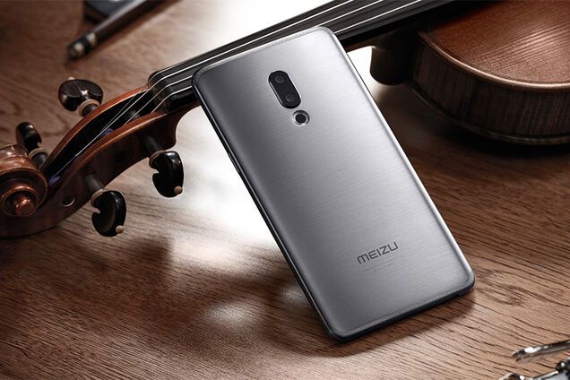 Meizu випустила смартфони з незвичайними екранами