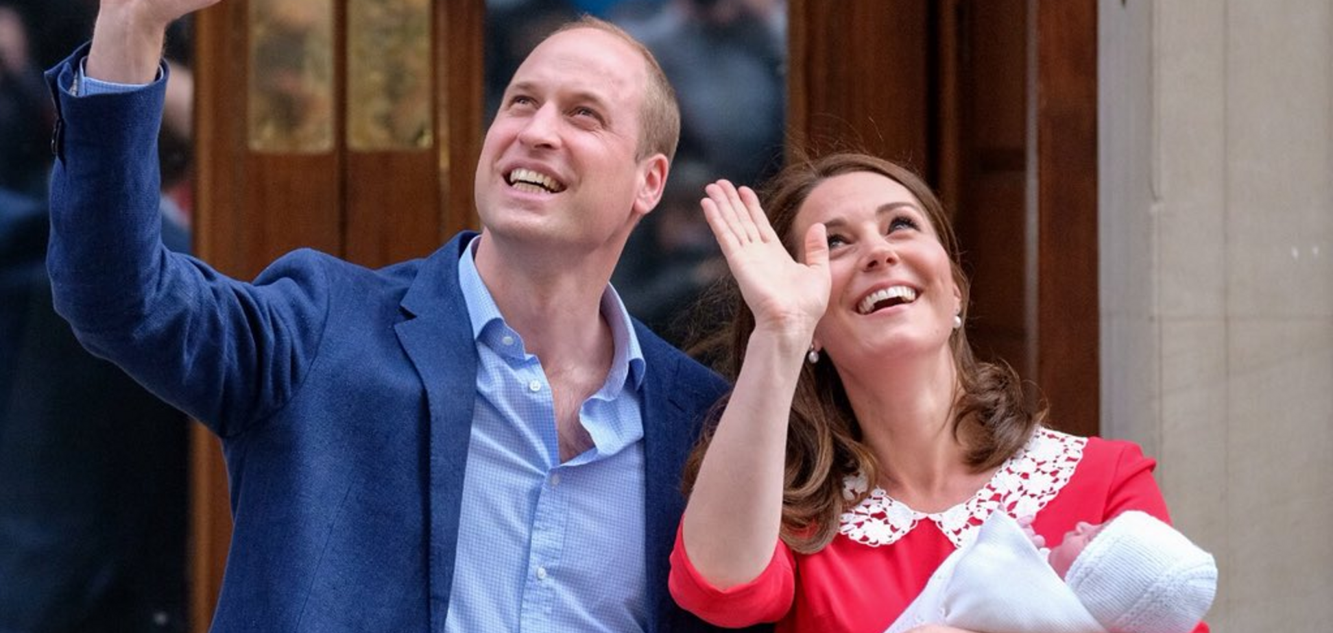 Кейт Міддлтон народила: з'явилися перші фото новонародженого принца