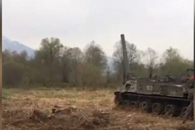 У Росії на військових навчаннях стався вибух