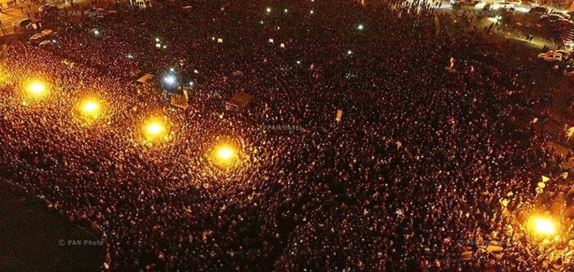 'Это неуместно': у Путина не увидели 'Майдана' в Армении