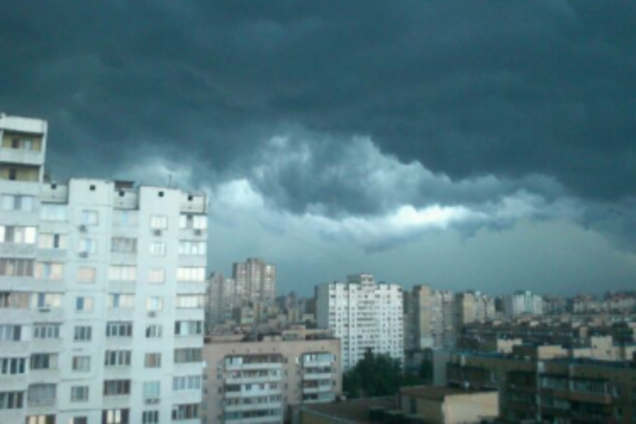 В Киеве чиновники придумали, что делать с незаконными домами