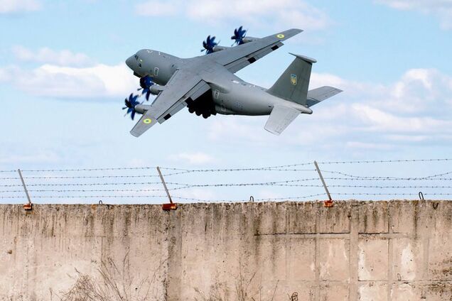 Обошлись без русских: как украинцы довели до ума новый военно-транспортный самолет