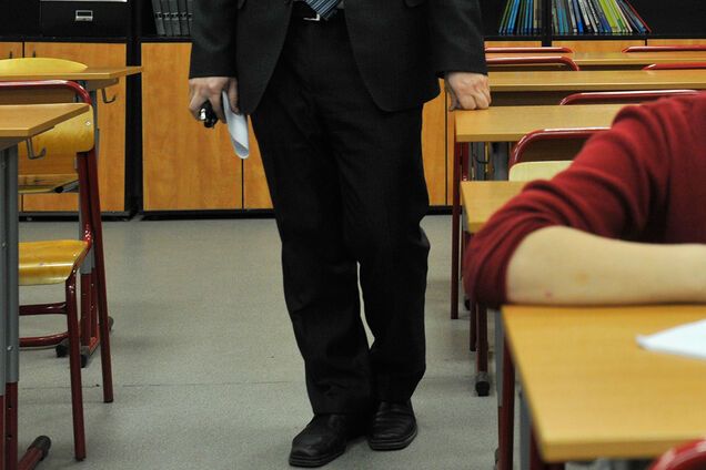 В РФ учитель покончил с собой из-за школьницы