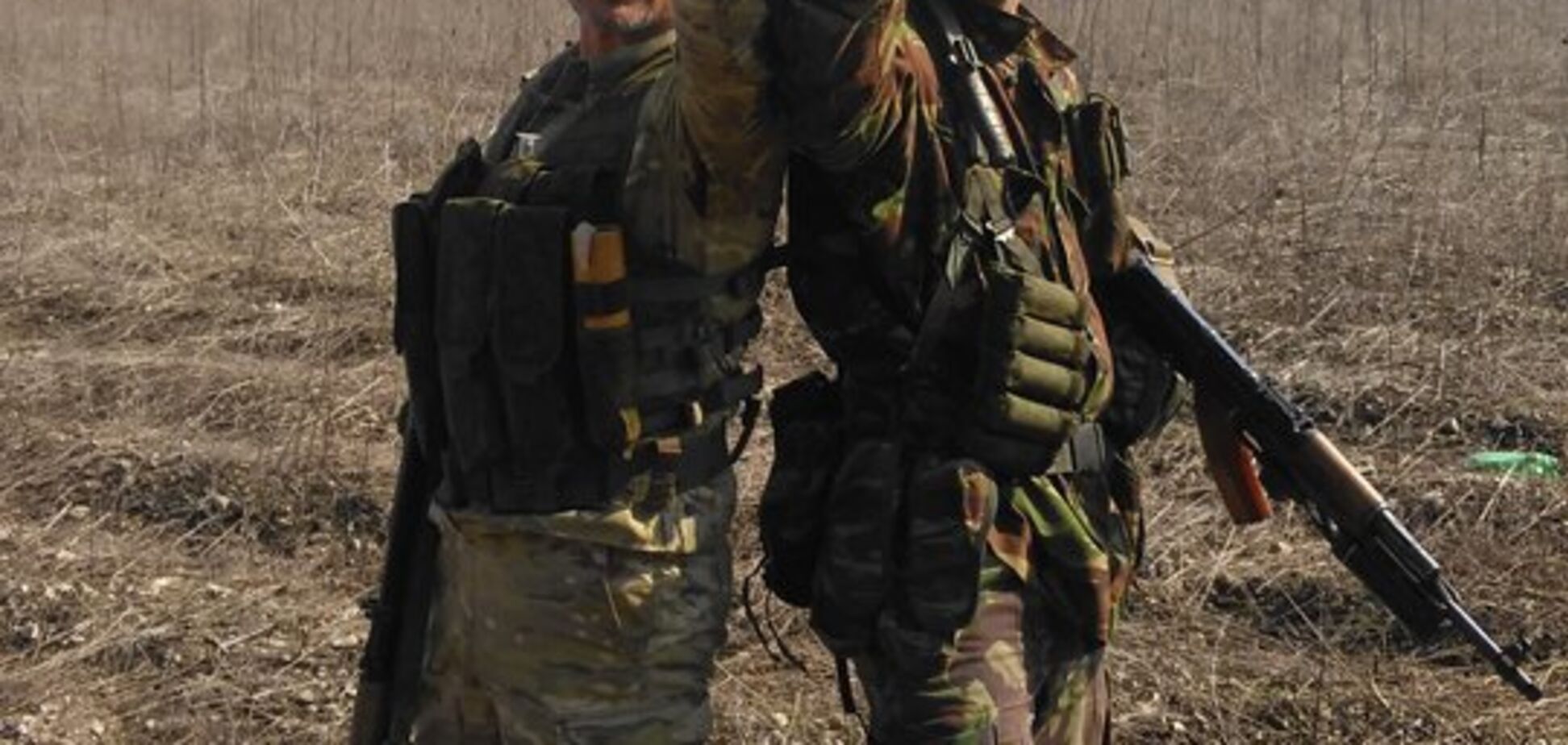 Коси и забивай: террористов Донбасса высмеяли за 'прелюдию к гей-порно'