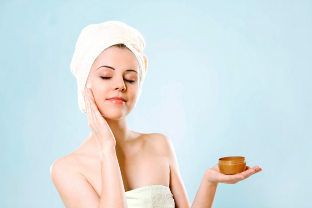 Как оставаться вечно молодой: 10 советов от голливудского косметолога