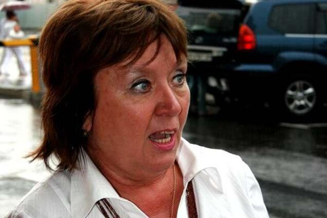 'Группа негодяев': появилось видео с облитой кефиром в Киеве Витренко