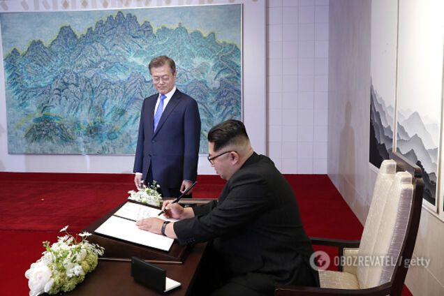 Встреча лидеров Корей: Ким Чен Ына заподозрили в хитрой игре
