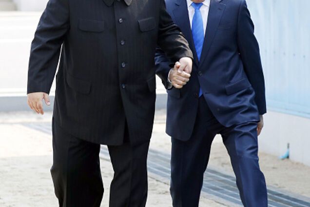 Лидеры КНДР и Южной Кореи назвали дату окончания войны