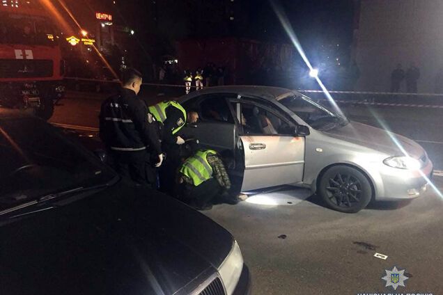 Взрыв авто в Киеве: полиция назвала две версии ЧП