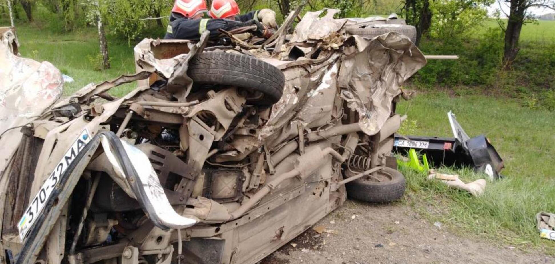 Трагедія на греблі і кривава дорога: топ аварій за добу