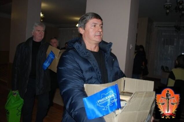 Не дали навестить родственников: на границе с Крымом задержали депутата-предателя