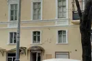 В Одессе фасад исторического дома начал осыпаться после реставрации
