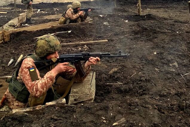 На Донбасі офіційно закінчується АТО: що буде далі