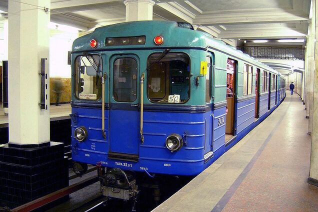 Нападає в вагонах метро: в Москві розшукують маніяка-гвалтівника. Фото злочинця