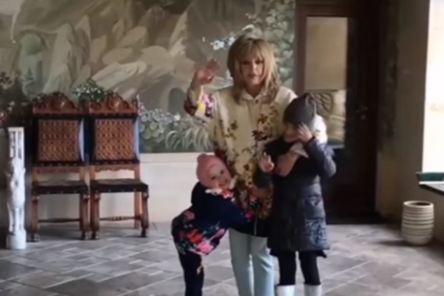 Дети Галкина и Пугачевой: семейное видео звезд вызвало фурор у поклонников