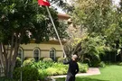 Не Украины: Ломаченко озадачил фанатов своим флагом в Калифорнии - фотофакт