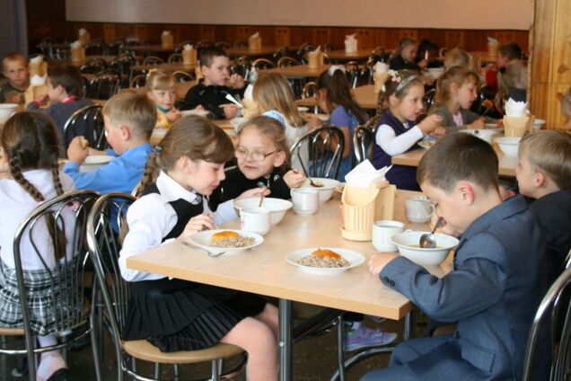 В школе Киева первоклассница пережила клиническую смерть