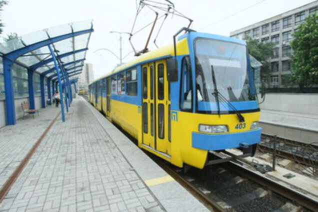 У Києві закривають три маршрути трамвая: що чекає пасажирів
