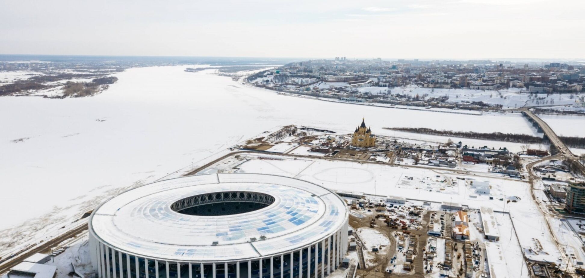 В России потребовали согнать 'рабов' на достройку стадиона к ЧМ-2018