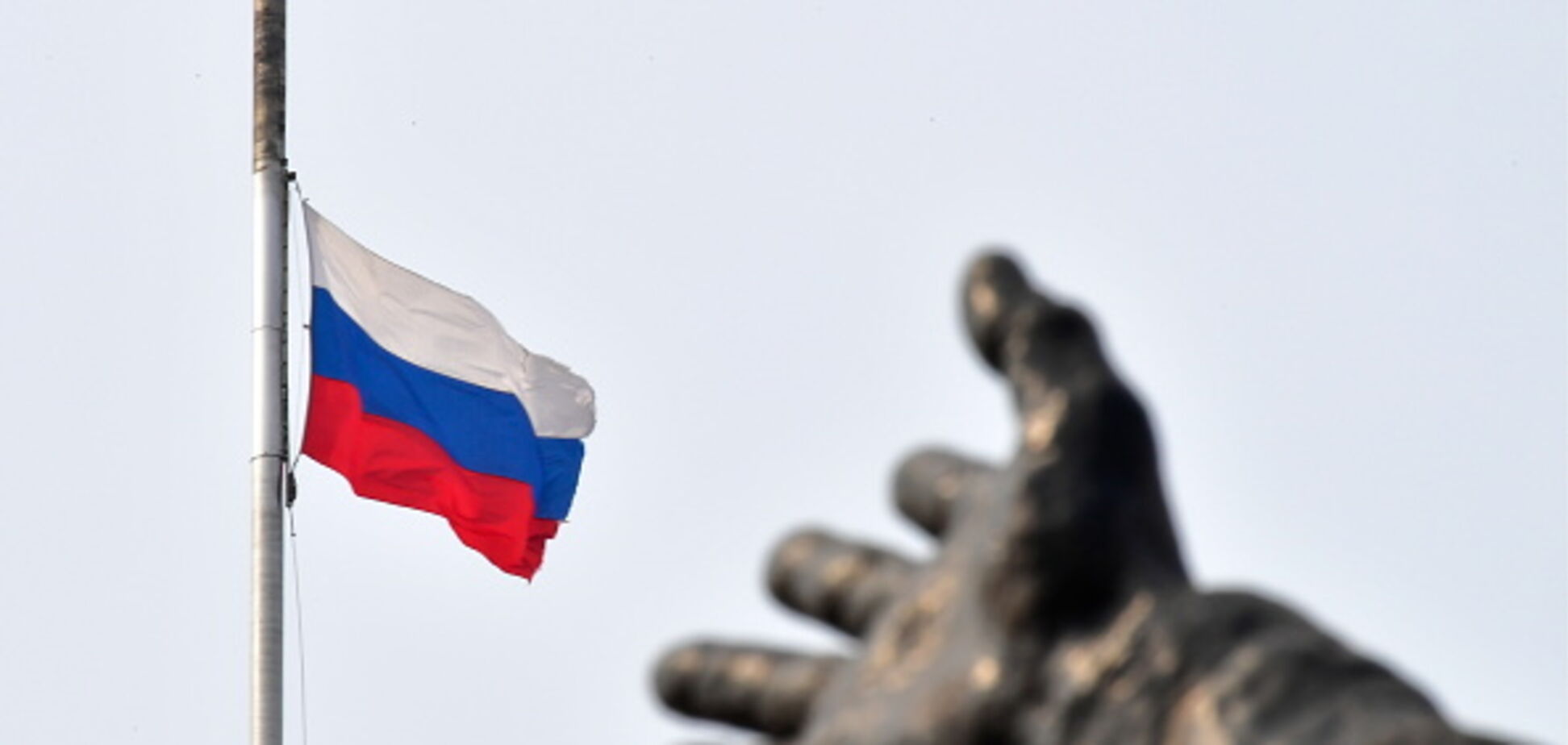 Погано ставляться: соціологи назвали 'нового ворога' росіян